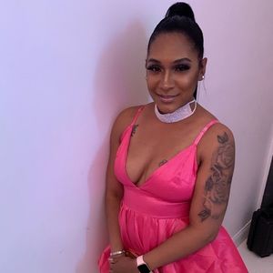 Meet your Posher, Danielle